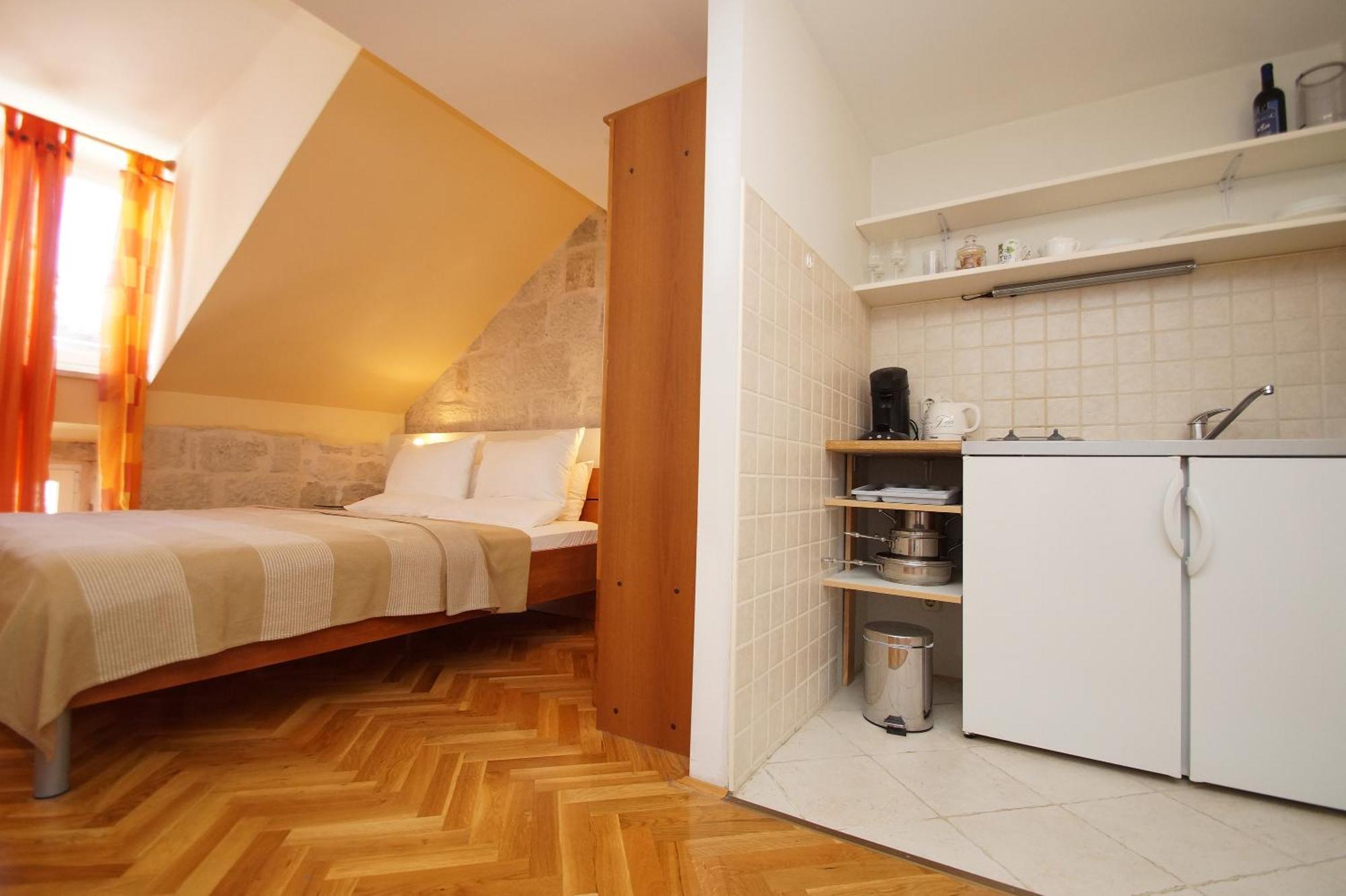 קורצולה Old Town Apartments מראה חיצוני תמונה