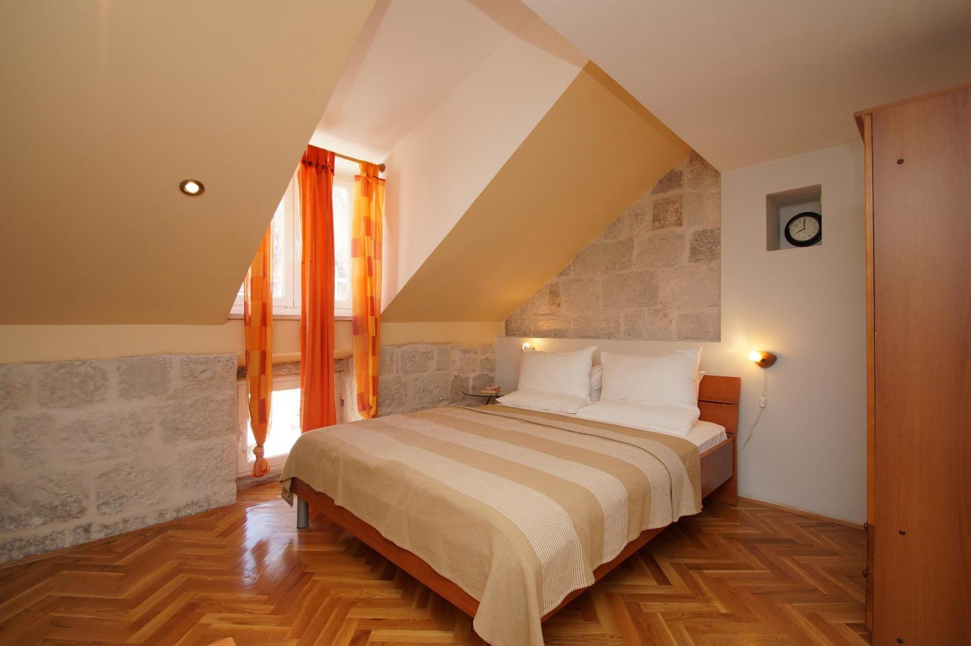 קורצולה Old Town Apartments מראה חיצוני תמונה