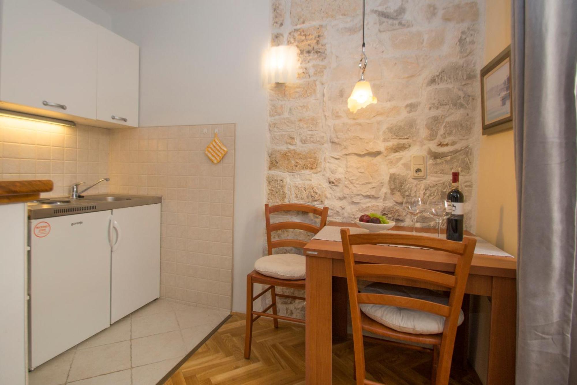 קורצולה Old Town Apartments מראה חיצוני תמונה