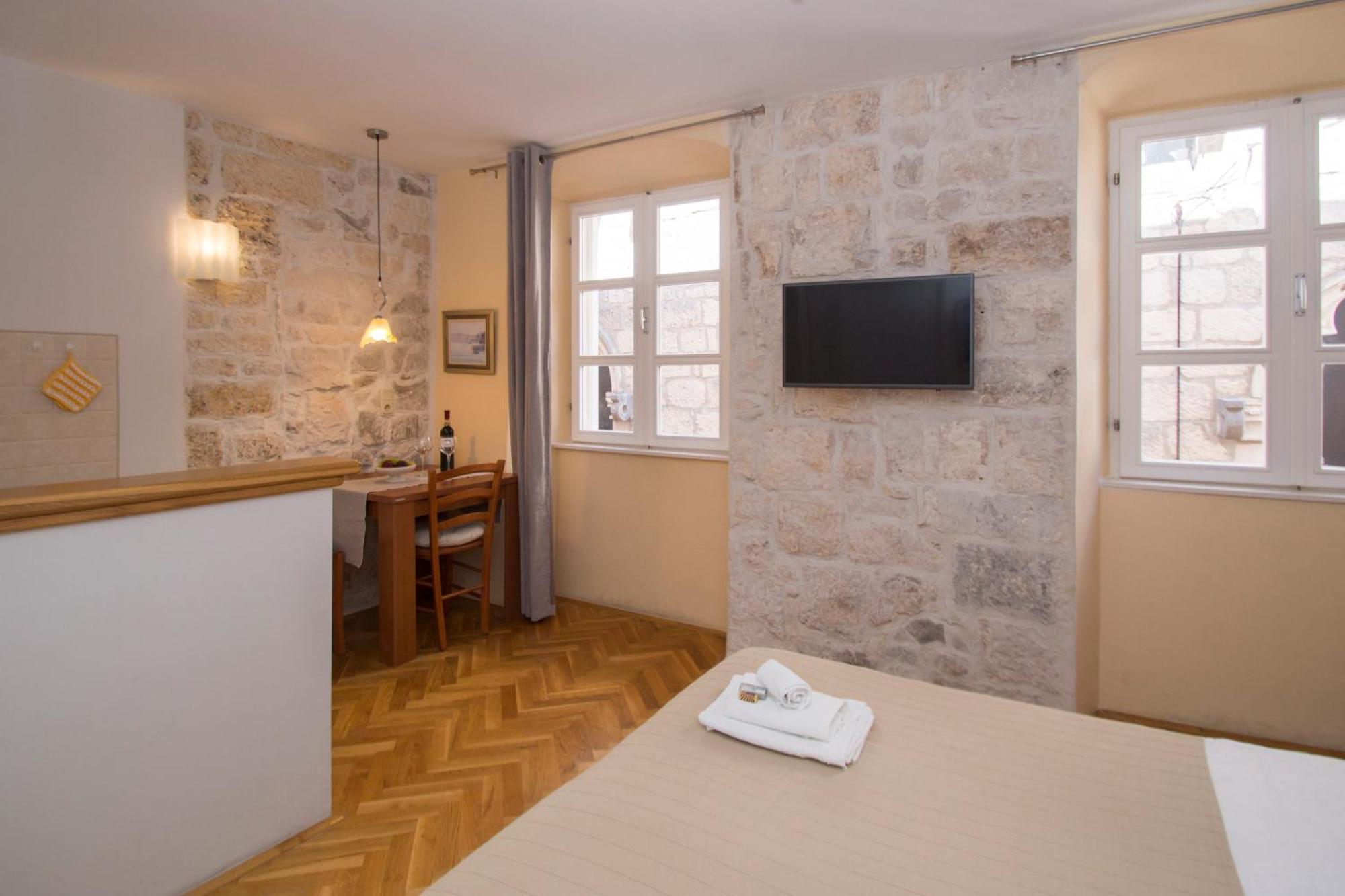 קורצולה Old Town Apartments מראה חיצוני תמונה