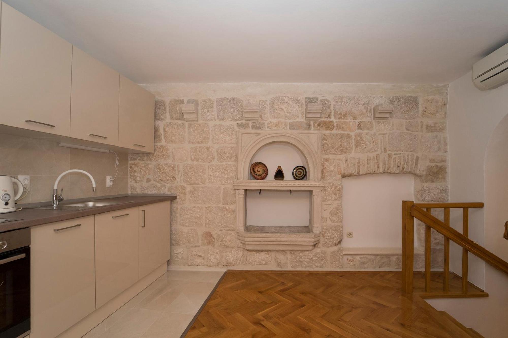 קורצולה Old Town Apartments מראה חיצוני תמונה