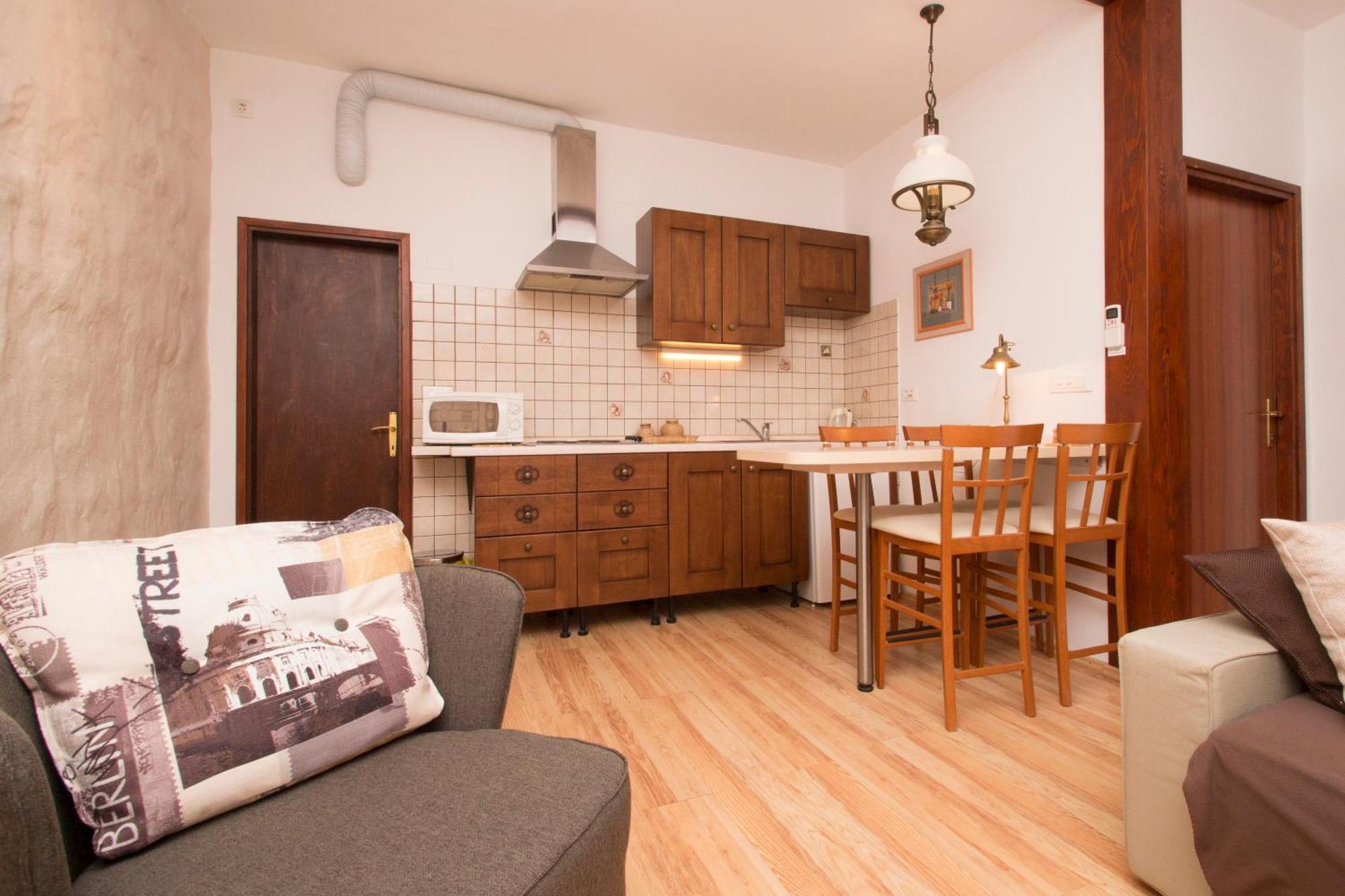 קורצולה Old Town Apartments מראה חיצוני תמונה